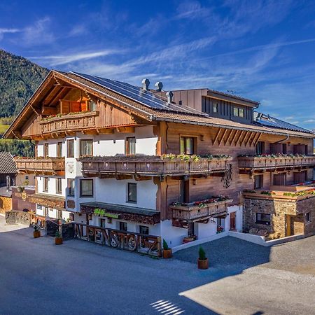 Hotel Alpenstolz Mieders Eksteriør bilde