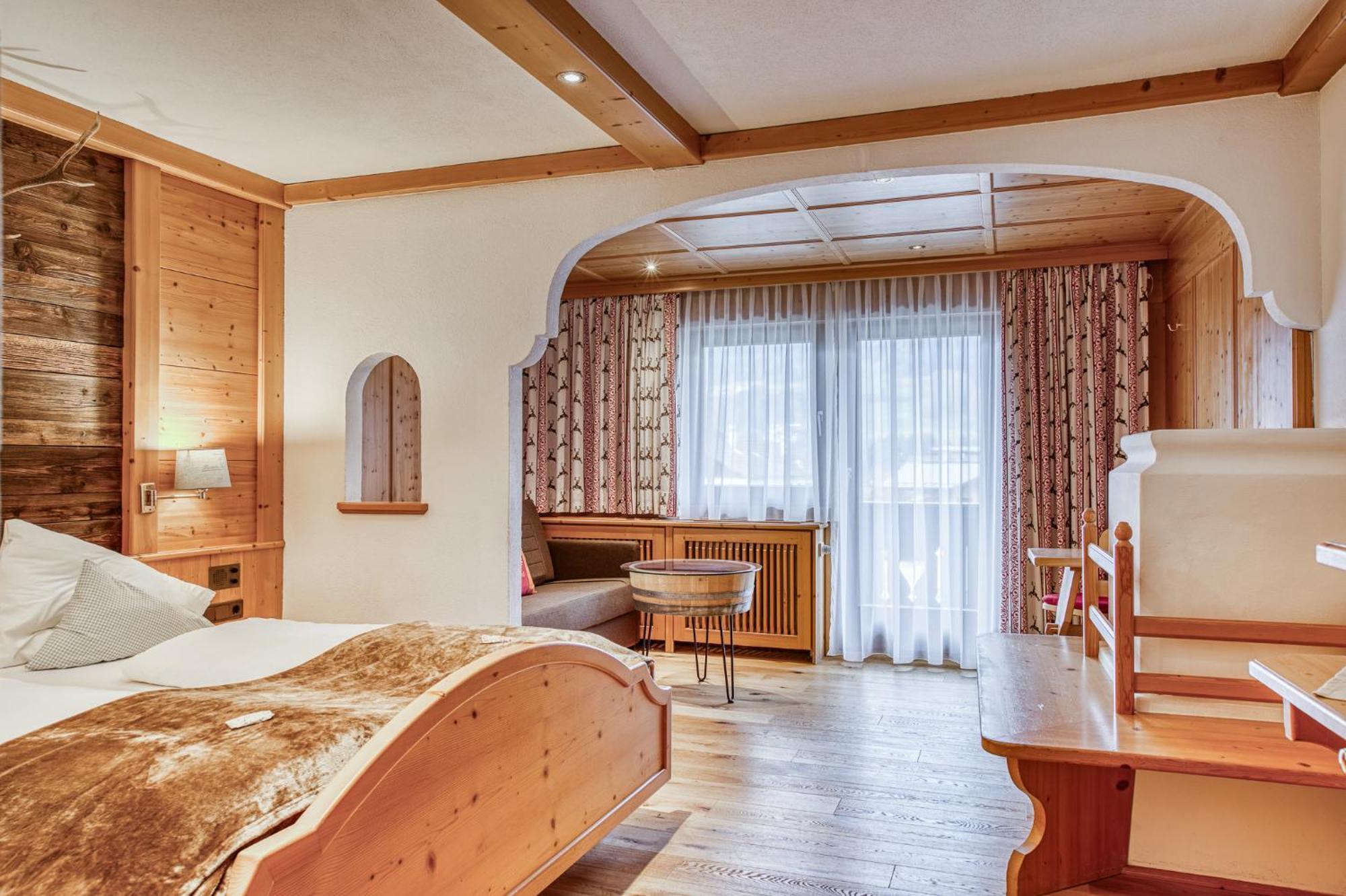 Hotel Alpenstolz Mieders Rom bilde