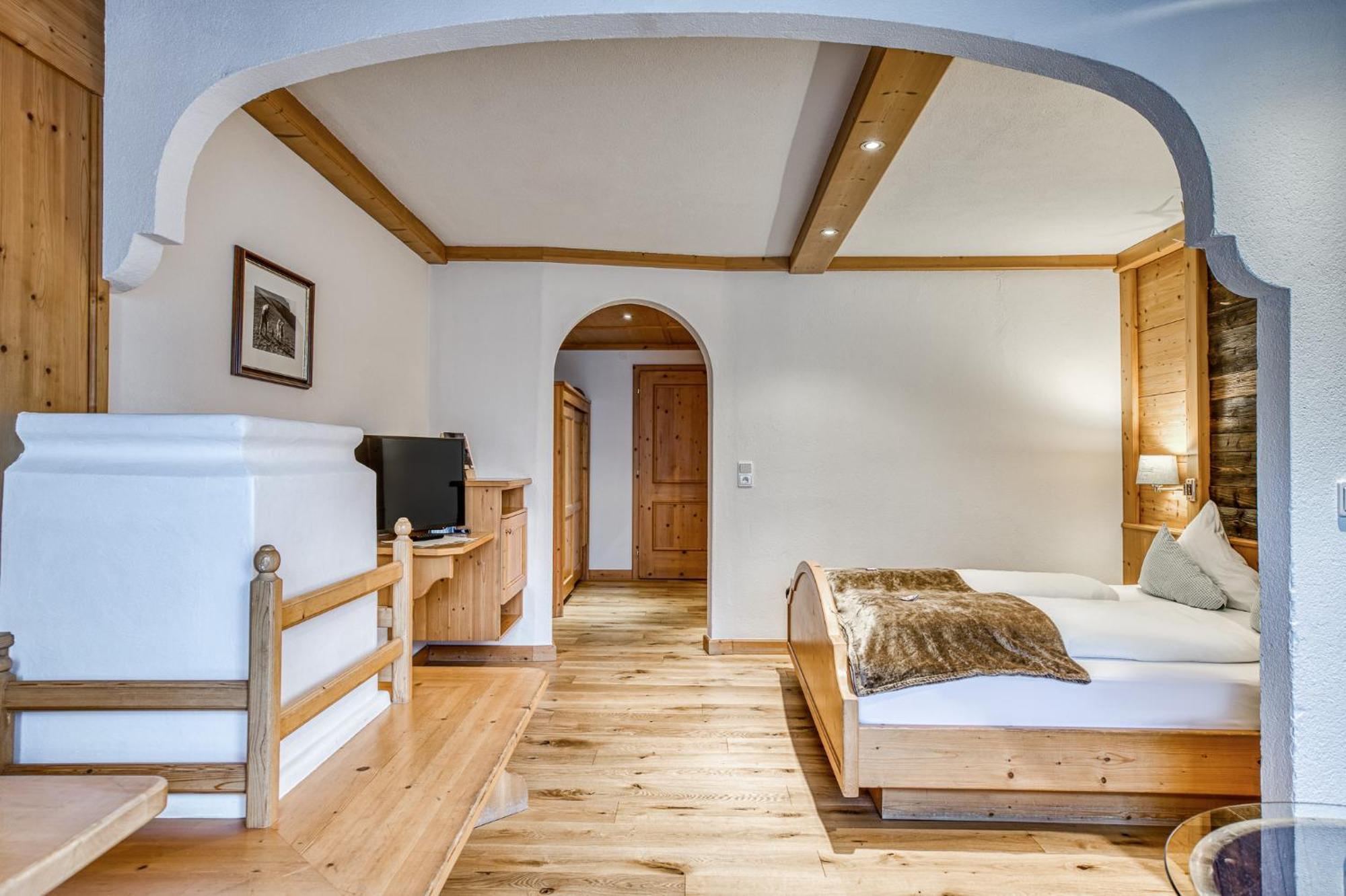 Hotel Alpenstolz Mieders Rom bilde