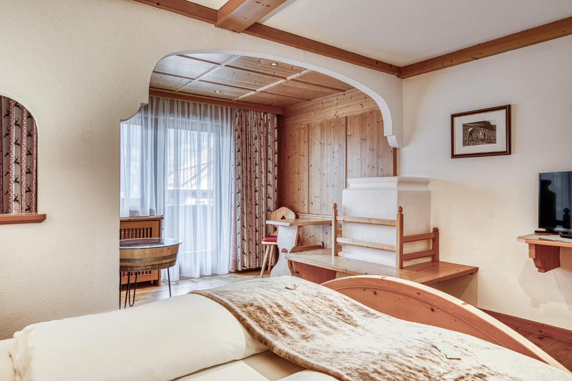 Hotel Alpenstolz Mieders Rom bilde