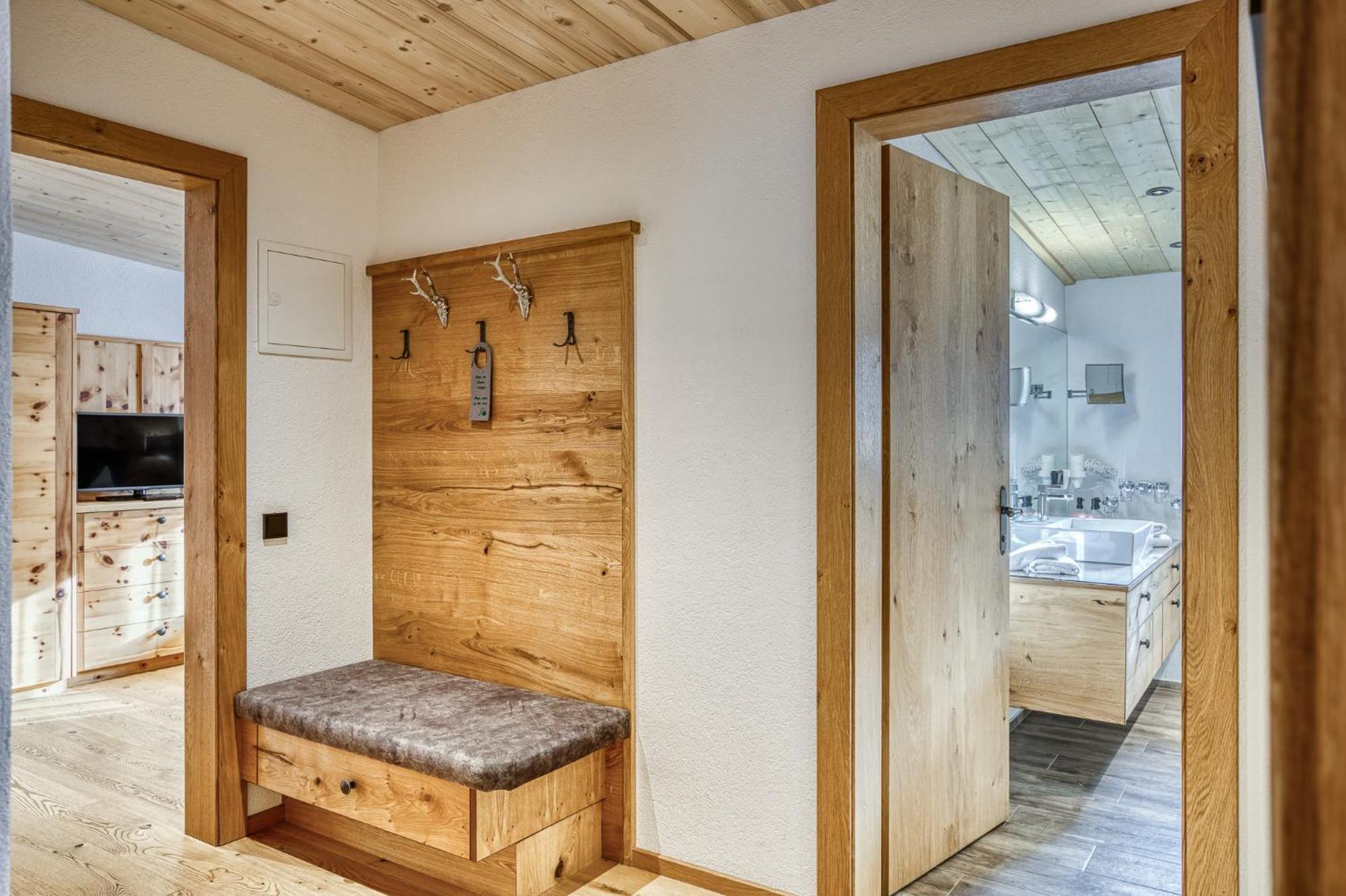 Hotel Alpenstolz Mieders Rom bilde